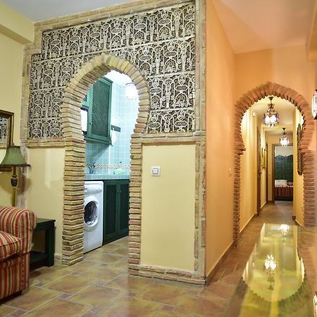 Apartamentos Turisticos Doña Maria La Brava Plasencia Bagian luar foto