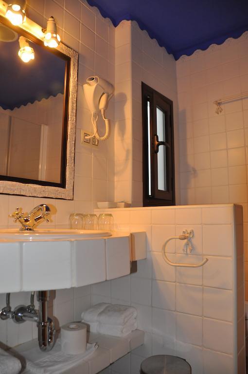 Apartamentos Turisticos Doña Maria La Brava Plasencia Bagian luar foto