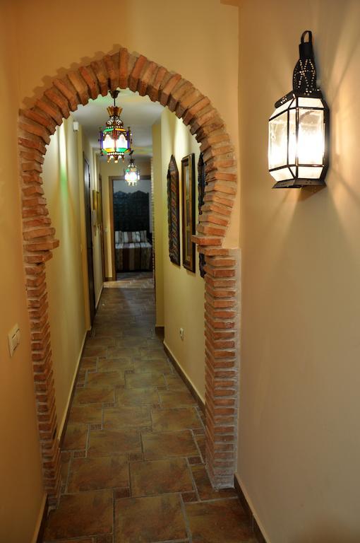 Apartamentos Turisticos Doña Maria La Brava Plasencia Bagian luar foto