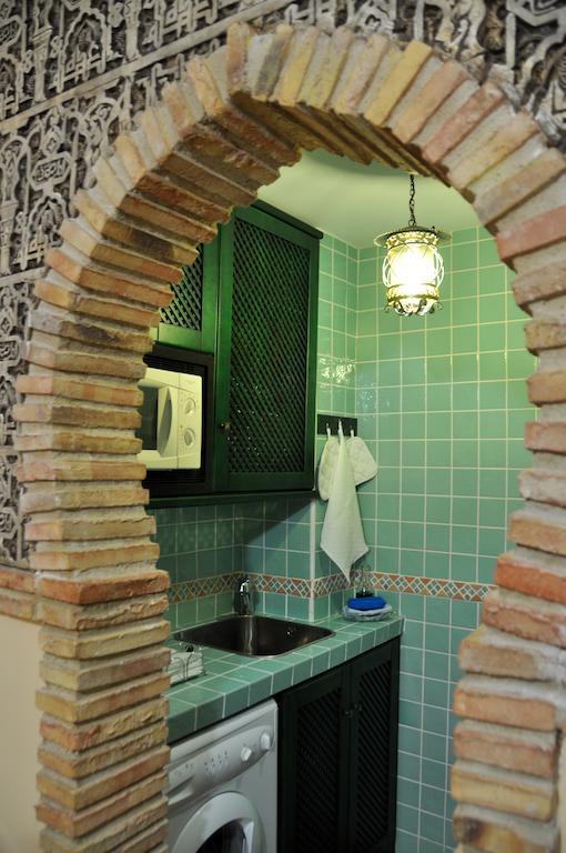 Apartamentos Turisticos Doña Maria La Brava Plasencia Bagian luar foto